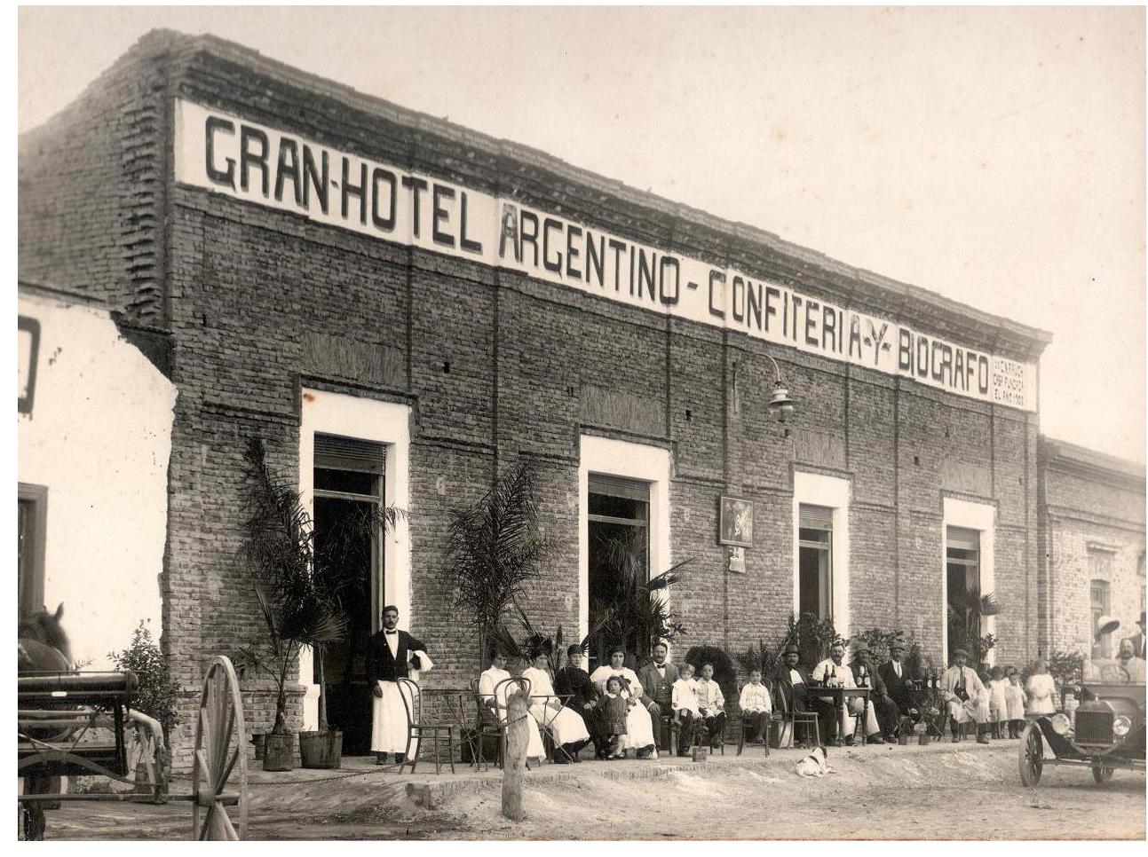 Confitería de Catriló (año 1910)